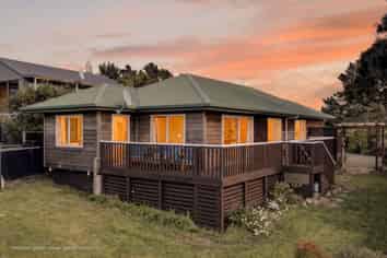 118 Marine Drive, Diamond Harbour