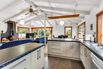 45 South East Highway, Whitianga