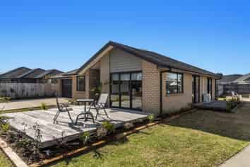 32F Bunyan Road, Coastlands