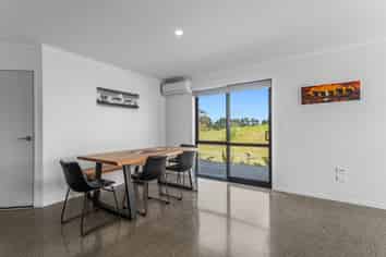 32F Bunyan Road, Coastlands