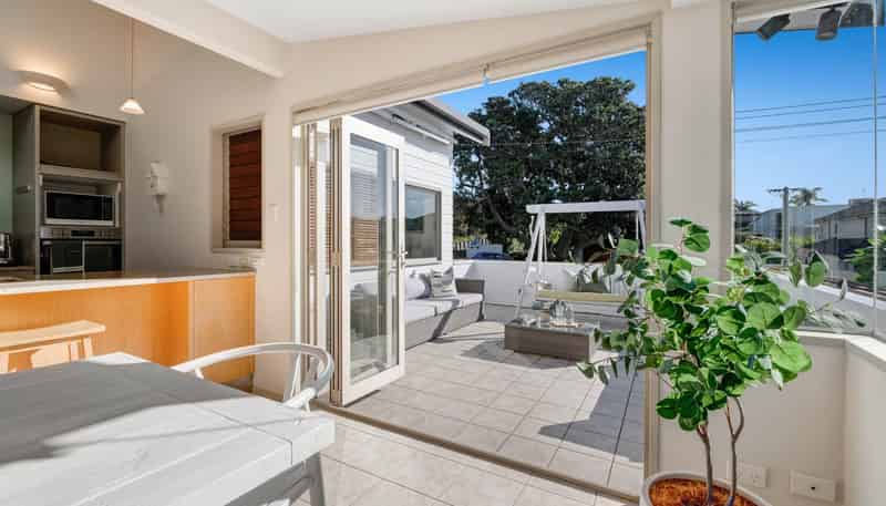 27 Ocean View Road, Milford