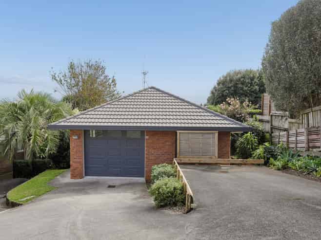 20 Highmore Place, Brookfield
