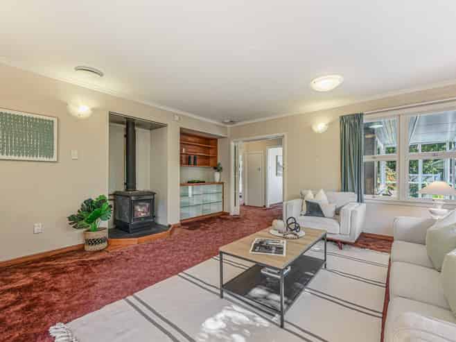 3 Oldham Lane, The Wood