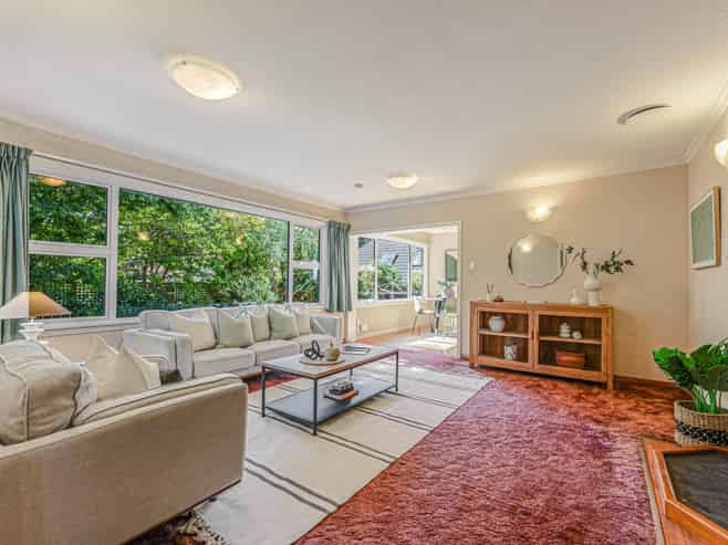 3 Oldham Lane, The Wood