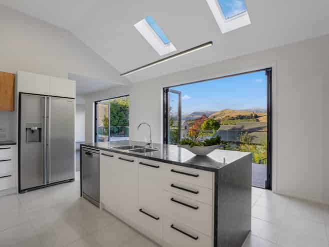 4 Lindmore Lane, Lower Shotover