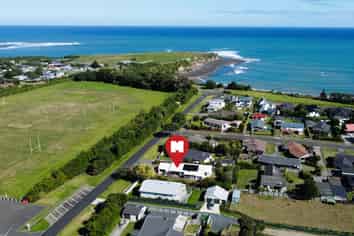 16 Heaphy Road, Opunake