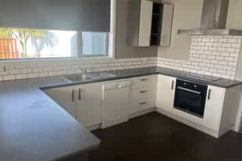 4 Devon Street , Gore