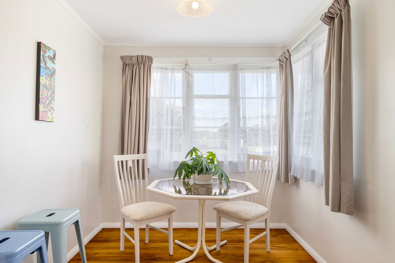 Calling all investors and first home buyers. - Więcej