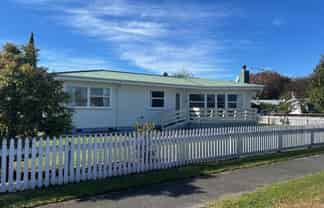 8 Daniell Street, Masterton