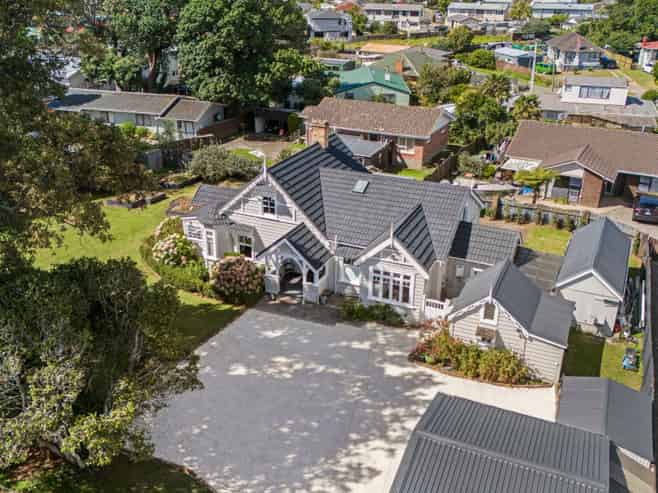 128 Gray Avenue, Papatoetoe