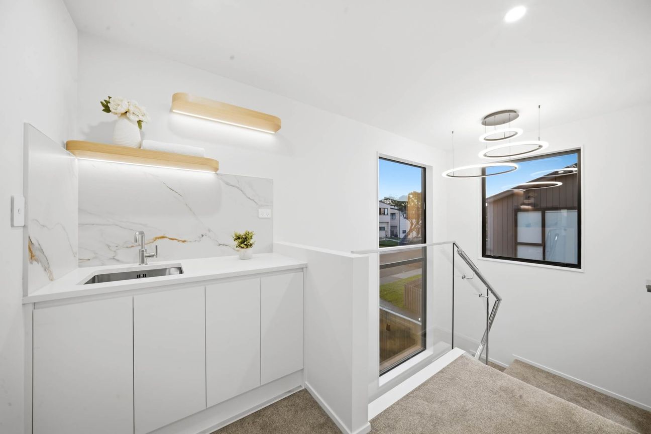 CCC & Title Just Issued, Ready To Move In - Vista 6