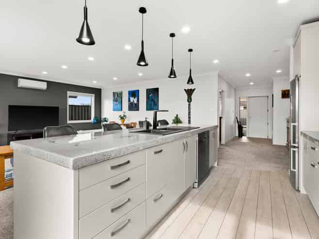 23 Rakaia Way, Poraiti