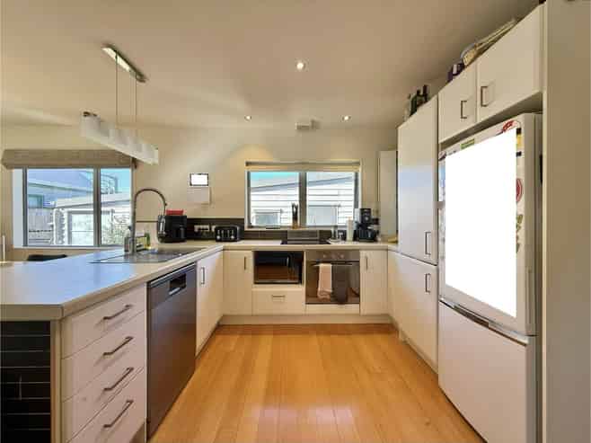 A/250 Fergusson Drive, Heretaunga