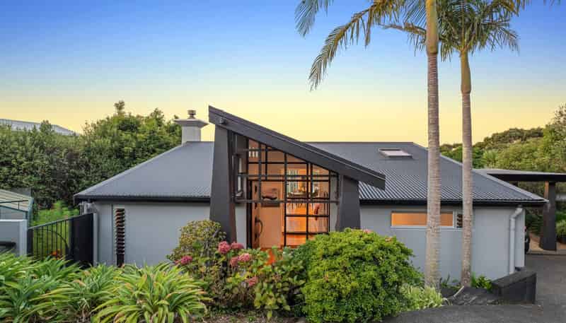 95 Queens Drive, Oneroa