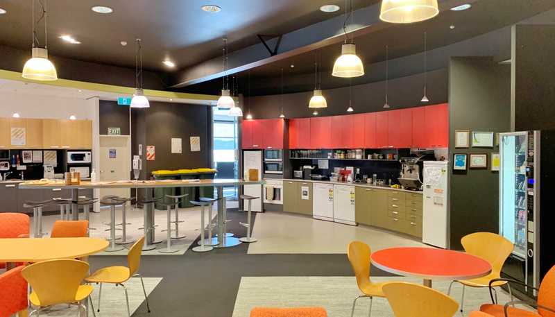 Level 1/5-7 Corinthian Drive, Albany
