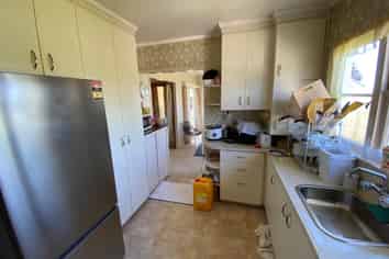 10 Greerton Road, Greerton