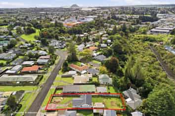 10 Greerton Road, Greerton