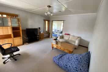 10 Greerton Road, Greerton