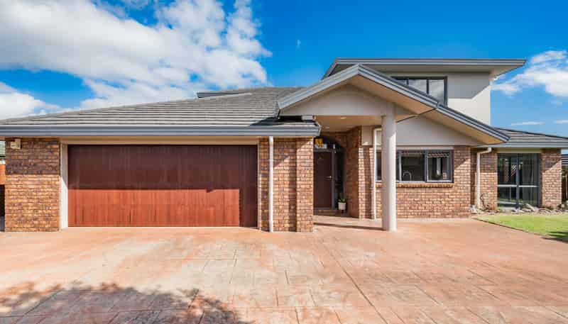 32 Quadrant Heights, Paraparaumu