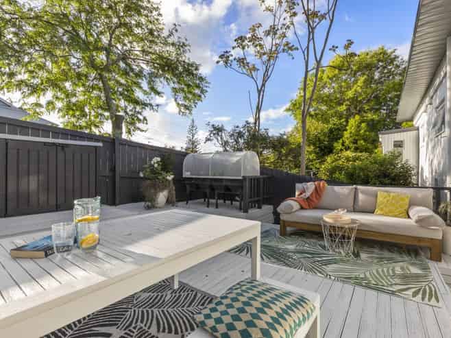 Auckland - Address withheld