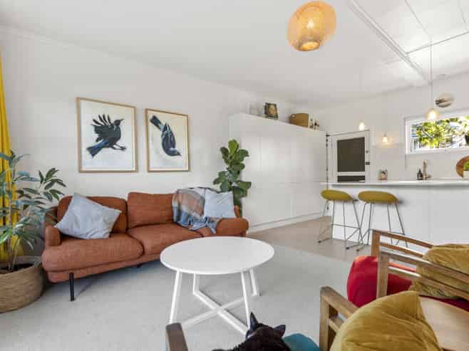 Auckland - Address withheld