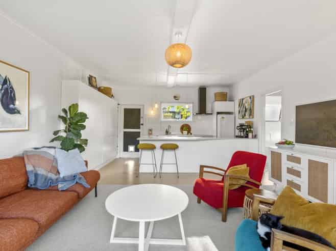 Auckland - Address withheld