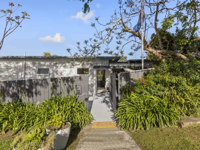 Auckland - Address withheld