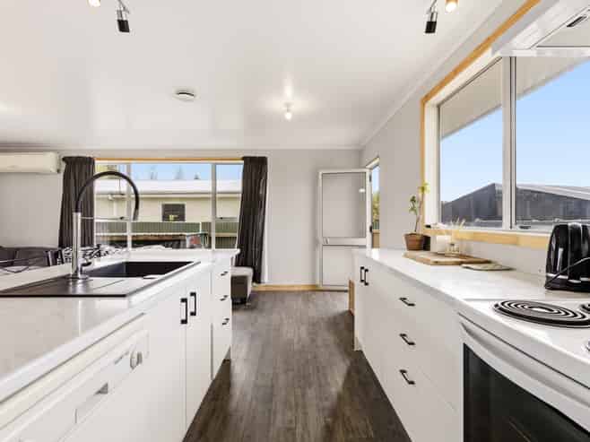 2/65 Rotokawa Street, Taupo