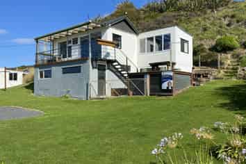 268 Jacks Bay Road, Hinahina