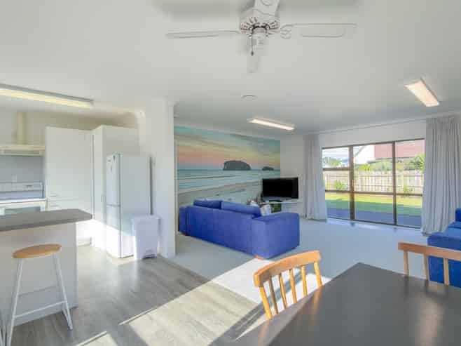 210B Sylvia Road, Whangamata