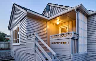 38A Victory Crescent, Tawa