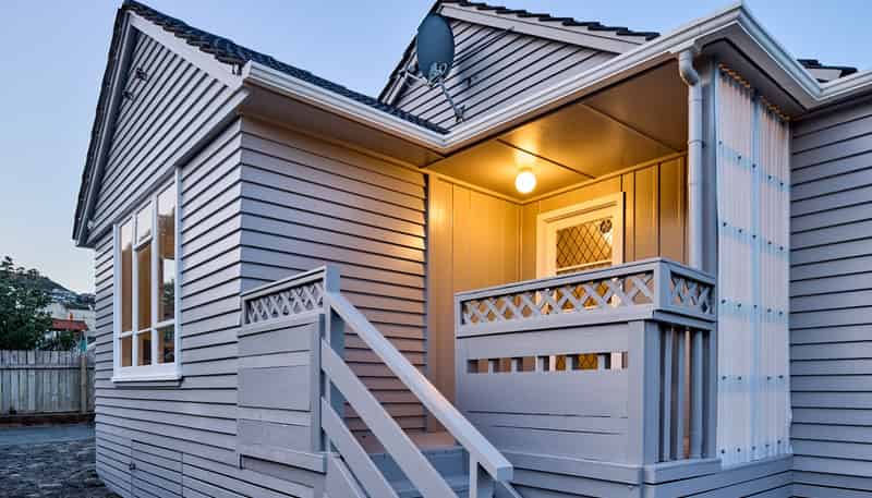 38A Victory Crescent, Tawa