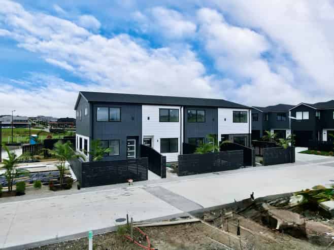 4/75 Te Taruna Drive, Milldale