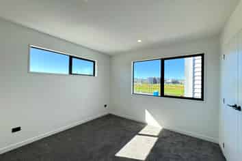 4/75 Te Taruna Drive, Milldale