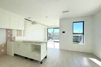 2/73 Te Taruna Drive, Milldale