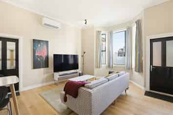 2A MacDonald Crescent, Te Aro