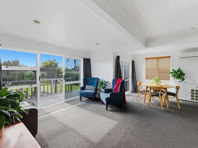 327 Carrington Street, Vogeltown