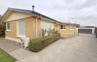 84 Racecourse Road, Glengarry