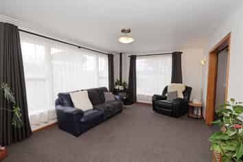 84 Racecourse Road, Glengarry