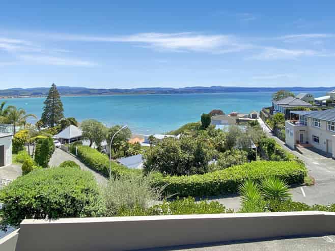 2/23 Seapoint Road, Bluff Hill