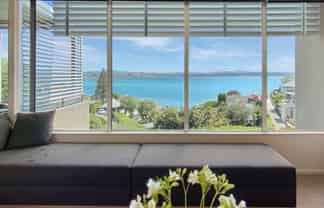 2/23 Seapoint Road, Bluff Hill