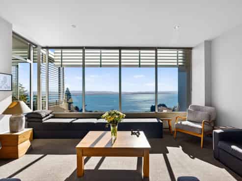 2/23 Seapoint Road, Bluff Hill