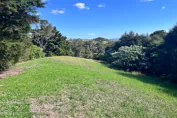 884 Redoubt Road, Flat Bush