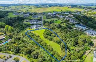 884 Redoubt Road, Flat Bush