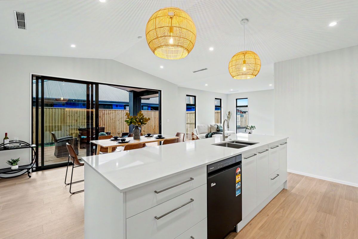 Brand New Luxury Living $1.145M -$1.235M - Widok 5