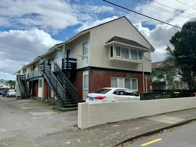 9/12 Trevethick Grove, Woburn