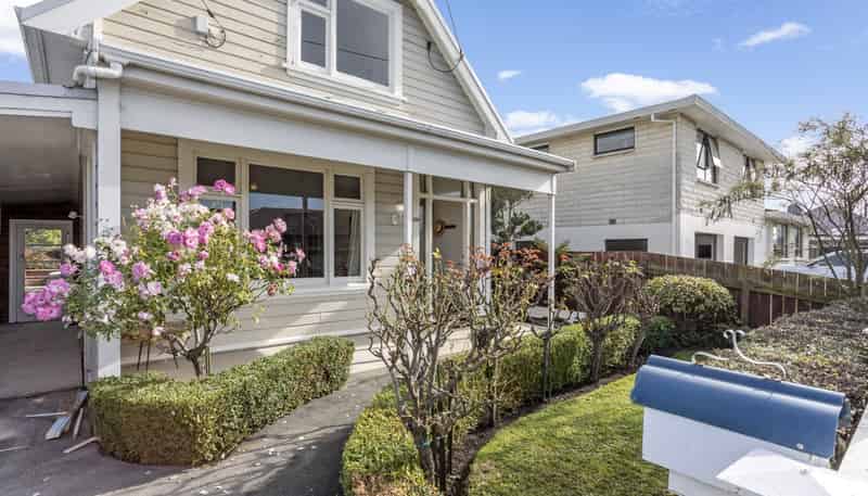 120 Hargest Crescent, Saint Clair