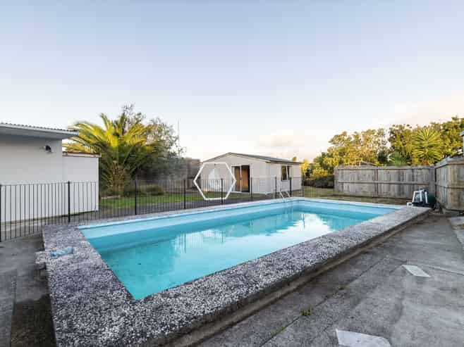 256 Tremaine Avenue, HIGHBURY