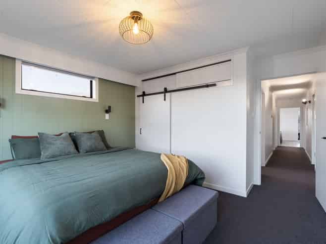 256 Tremaine Avenue, HIGHBURY