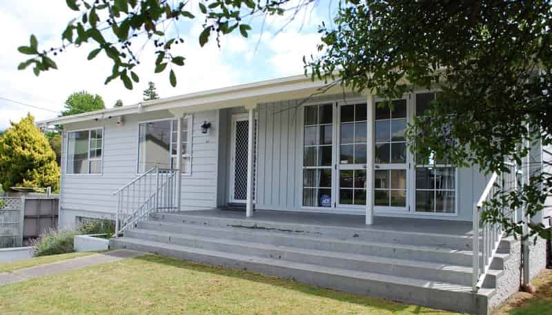 27 Puriri Street, Hilltop